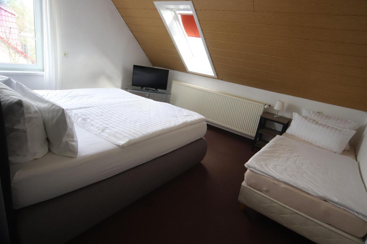 Ruhige Wohnung mit Terrasse nur 5 Minuten zur Müritz Marienfelde Exterior foto
