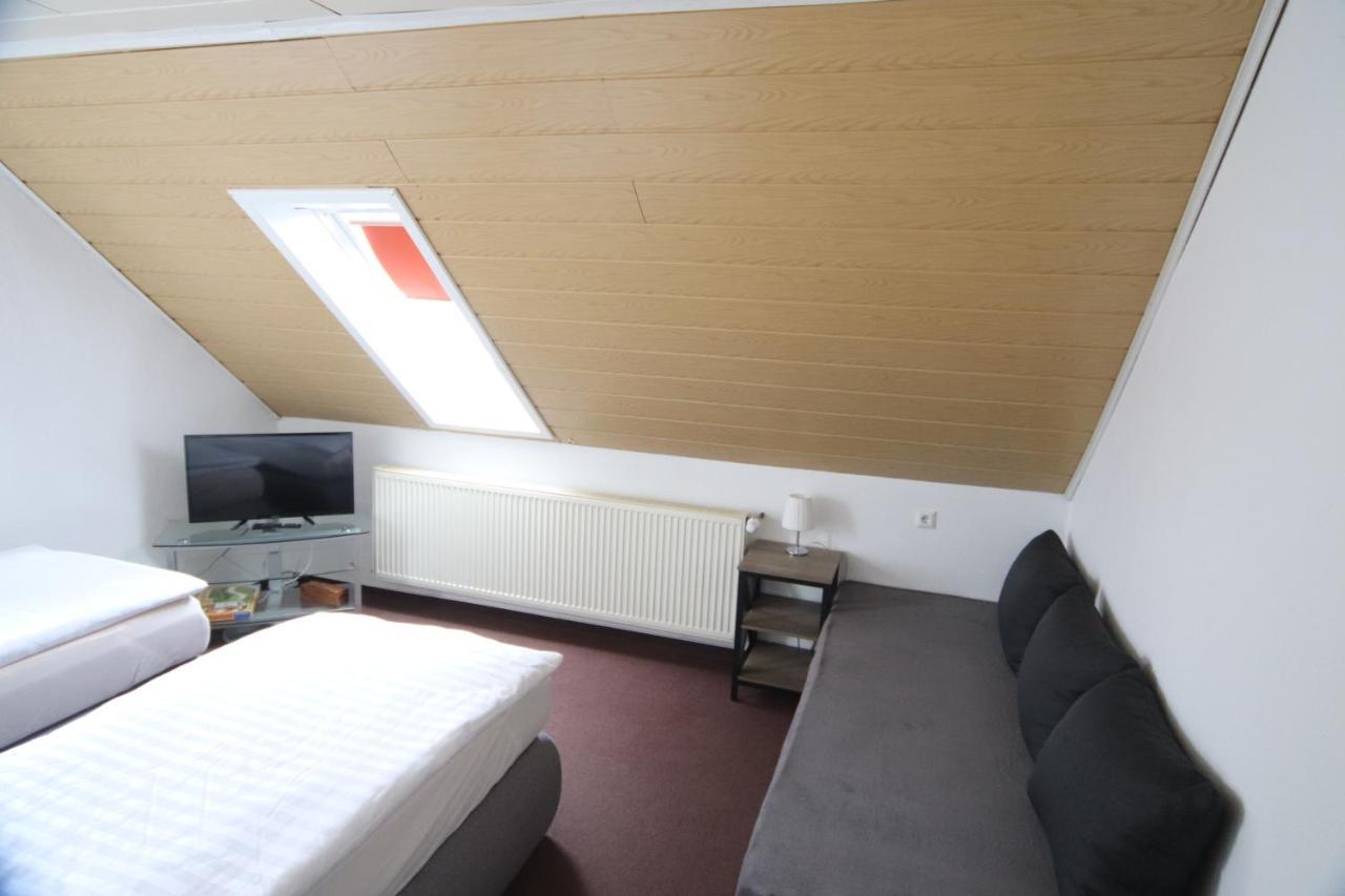 Ruhige Wohnung mit Terrasse nur 5 Minuten zur Müritz Marienfelde Exterior foto